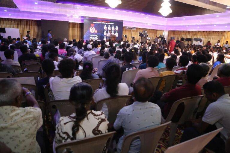 ලංකාව අපේක්ෂා කළ දේශපාලන වෙනස අපෙන් – දිලිත්