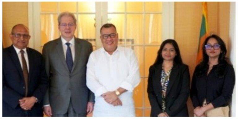 ඇමෙරිකාවේ සදර්න් ඉලිනෝය වි: විද්‍යාලය හා ලාංකීය අධ්‍යාපන ආයතන අතර ගිවිසුම්…..!
