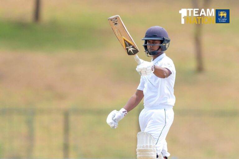 ශ්‍රී ලංකා ඒ කණ්ඩායම පළමු ඉණිමේ වරදින් සමස්ත තරගයම කඩුලු 7 න් පරදියි.