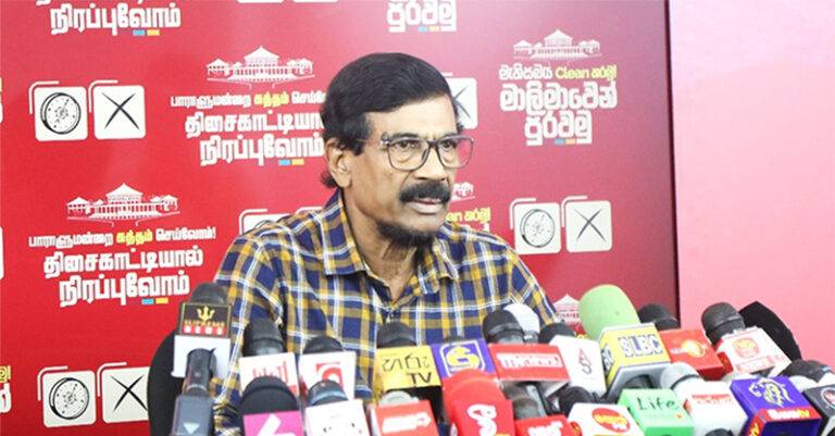 රනිල්ගෙන් ඉගෙනගන්න තියෙන්නේ ඒකාධිපතිවාදය.ව්‍යවස්ථාව උගන්වන්න හදපු රනිල්ට ටිල්වින් උත්තර බදියි!