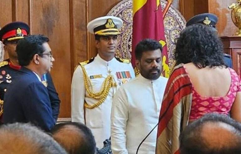 අභිනව කැබිනට් මණ්ඩලය දිවුරුම් දීම 18 ?