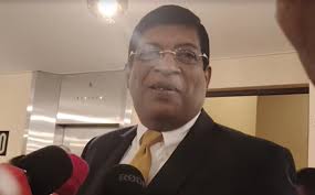 වැඩක් කරන දක්ෂයට තමයි හැමදාම ගැහුවේ – සිලින්ඩර වලිය ගැන රවී අදත් කතා කරයි!
