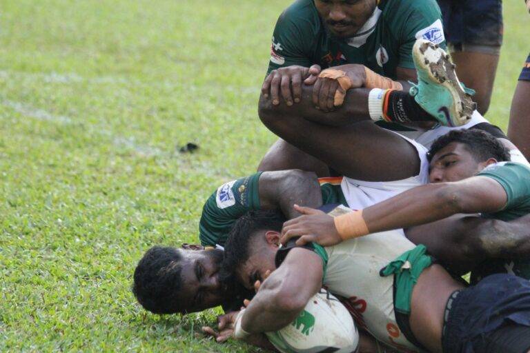 ඒ කාණ්ඩයට අලුතින් පැමිණි ශ්‍රී ලයන්ස්ට මහනුවරින් දරුණු ප්‍රහාරයක්
