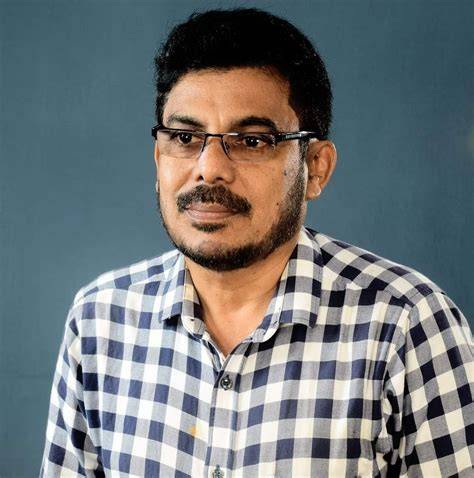 රන්වල කථානායක ධූරයෙන් ඉල්ලා අස්වූ බවට වන අතිවිශේෂ ගැසට් නිවේදනය නිකුත් වෙයි!