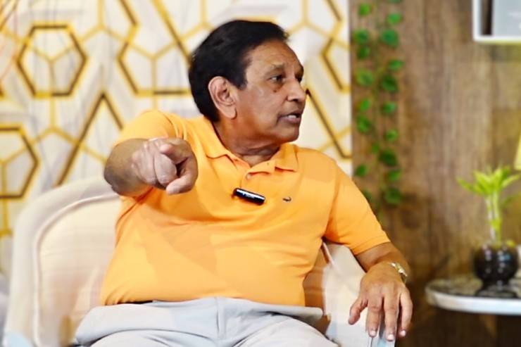 සුදු වෑන් කතාව ගැන රාජිත ප්‍රසිද්ධියේ කියන පුදුම සහගත හෙළිදරව්ව!