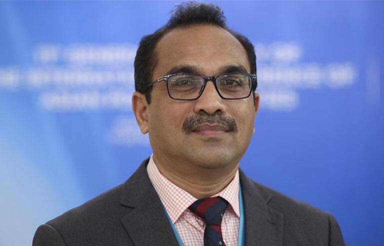 හිටපු ජනාධිපතිලාගෙ වරප්‍රසාද කපන්න ව්‍යවස්ථා වෙනසක් නොකර කළ හැකි සියල්ල කරනවා – බිමල්