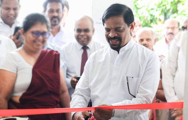 අපේ ආණ්ඩුව චිරාත් කාලයක් පවතිනවා. ඒක ස්ථිරයි, සහතිකයි – නියෝජ්‍ය ඇමති දිසානායක