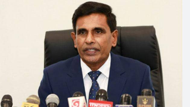 ප්‍රශ්නයක් වුණු මහවිරු සැමරුම්:මහජන ආරක්ෂක ඇමති මුල මැද අග පහදයි.ජාතිවාදයටත් ඉඩක් නැති බවට සහතික වෙයි!