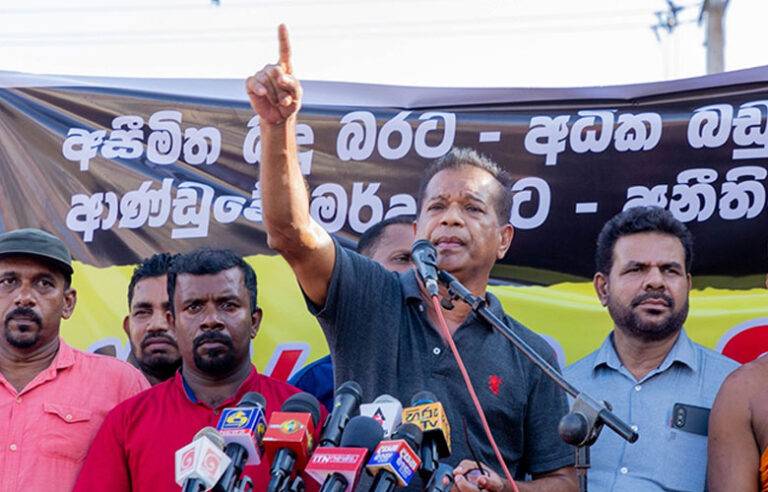 ජනතාව උද්ඝෝෂණ කළත් වැඩවර්ජන කළත් මොනවා කළත් අපි අපේ ප්‍රතිපත්තිමය තීරණ වෙනස් කරන්නෙ නෑ – ඇමති ලාල්කාන්ත