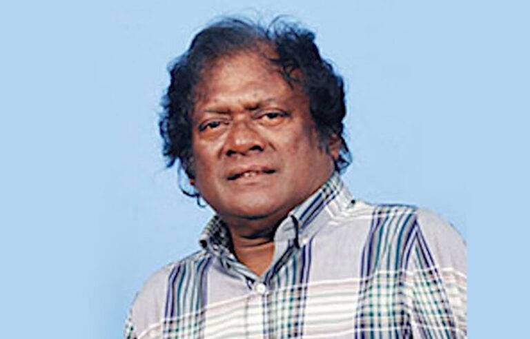 සඳ තාරකා හඬාවී …. – ප්‍රියා සූරියසේන සමුගනී !
