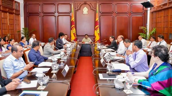 ජනපතිගෙන් 2030 වසර සඳහා අපනයන ඉලක්කයක්!