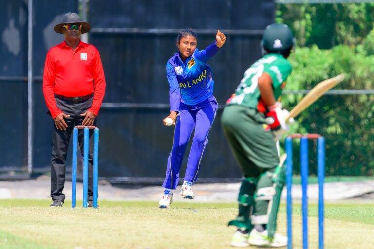 සනත්මය,චමරිමය ආරම්භයකට 19 න් පහළ ක්‍රීඩිකාවන්ටත් උත්සාහ කළ හැකියි