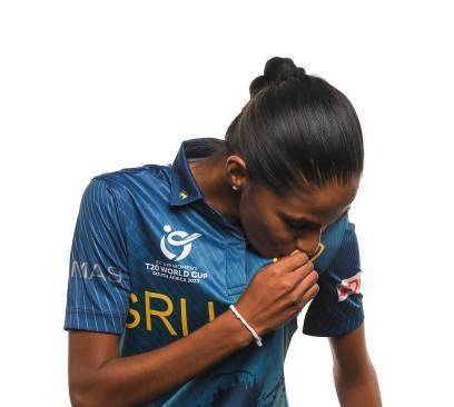 ලෝක කුසලානයේ පළමු අර්ධ ශතකය දැහැමිගෙන්
