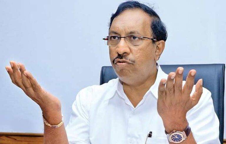 අනුර ප්‍රියදර්ශන යාපා ඇප මත නිදහස් !