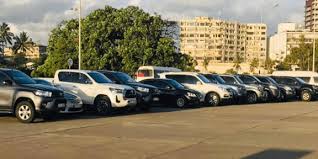 V8 ඇතුළු රජයේ සැප වාහන වෙන්දේසි කරන ලෙස මුදල් අමාත්‍යාංශයෙන් නියෝගයක්!