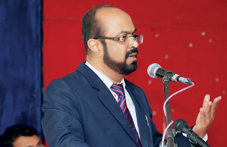 දවසින් දෙකෙන් විදුලිබිල අඩු කරනවා කියලා අපි කොහෙවත් කියලා නැහැ – විදුලිබල හා බලශක්ති ඇමති