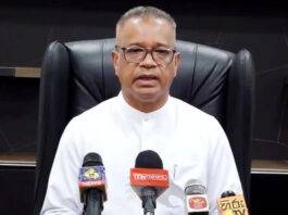 පෞද්ගලික අංශයට බැනලා වැඩක් නෑ. වී මිල ප්රශ්නයට උත්තර හොයන්න තව අවුරුදු දෙකක්වත් යනවා – ඇමති ලාල්