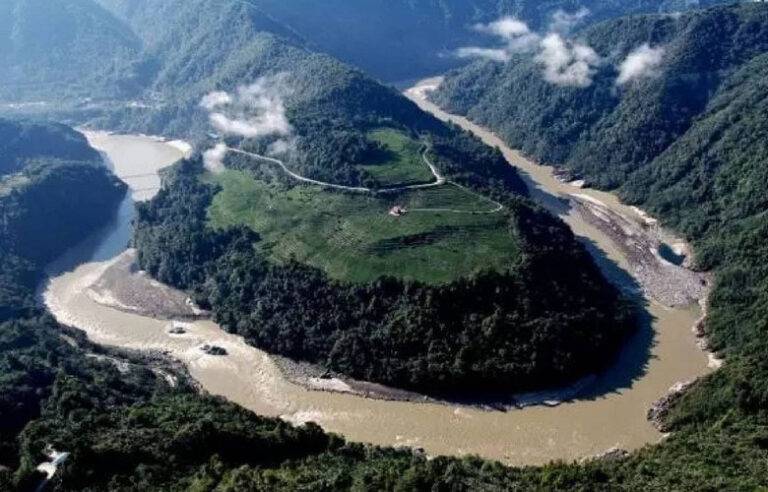 චීනයේ මෙගා වේල්ල ඉදිකිරීමේ ව්‍යාපෘතිය ඉන්දියාවේ හා බෙංගාලයේ ජිවිත අවදානමක දමන බවට චෝදනා