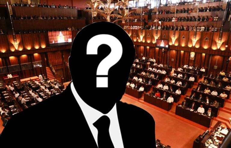නාමල්ට එරෙහිව සාක්කි දෙන්න යන ව්‍යාපාරිකයා මේ ආණ්ඩුවේ ඇමති කෙනෙකුත් පාවාදීලා ?