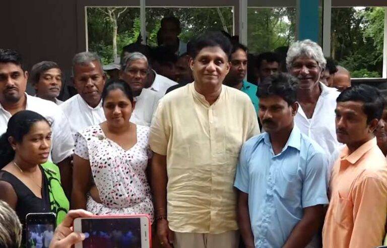 පොරොන්දු වූ පොහොර සහනාධාරයත්, 33% විදුලි බිල අඩුවීමත් හරියට දෙන්න රජයට බැරිවෙලා – සජිත් ප්‍රේමදාස (VIDEO)