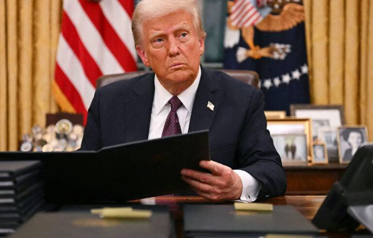 ජනාධිපති ට්‍රම්ප්ගේ විධායක නියෝග රැසකට නඩු වැටෙන ලකුණු