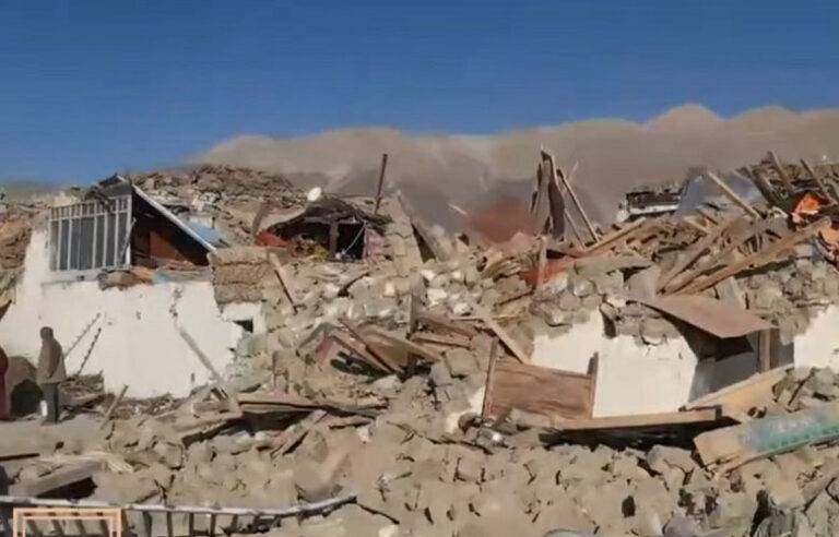 ටිබෙටයට බලපෑ ප්‍රබල භූමිකම්පාවක් හේතුවෙන් 35 දෙනෙකු ජිවිතක්ෂයට