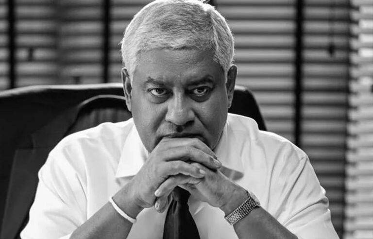 පැය ගණනකට පසු හිටපු මහජන ආරක්ෂක අමාත්‍ය ටිරාන් අලස්  CIDයෙන් පිටව යයි!