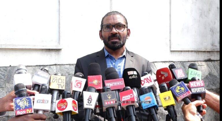 දේපළ හානිවලට වන්දි ගත්ත මැති ඇමතිවරුන්ගේ වත්කම් ගැන විමර්ශනයක් ඉල්ලා අල්ලස් කොමිසමට පැමිණිල්ලක්!