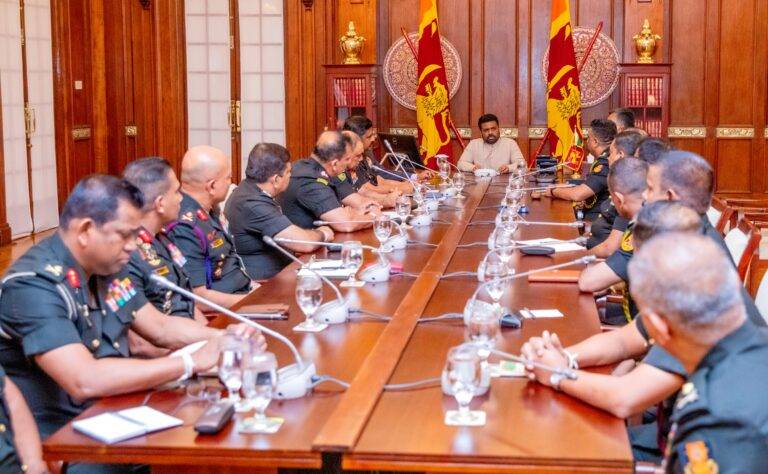 රටේ ආරක්ෂක තත්ත්වය ගැන ජනපතිගේ ප්‍රධානත්වයෙන් සාකච්ජාවක්!