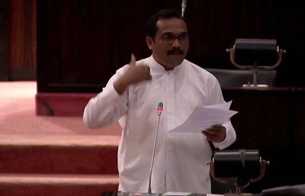 මීනගයා දුම්රියේ වන අලි ගැටීම නවත්වන්න ආණ්ඩුවෙන් වැඩපිළිවෙලක්!