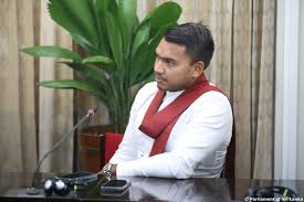 රනිල් හදපු අයවැයක් අනුර කියෙව්වා – නාමල්