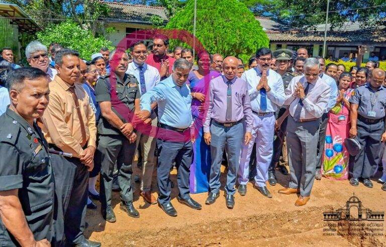 මොනරාගල රෝහලේ මුල්ගල් තැබීමකට මාලිමා නියෝජ්‍ය ඇමති බලෙන් පනී !