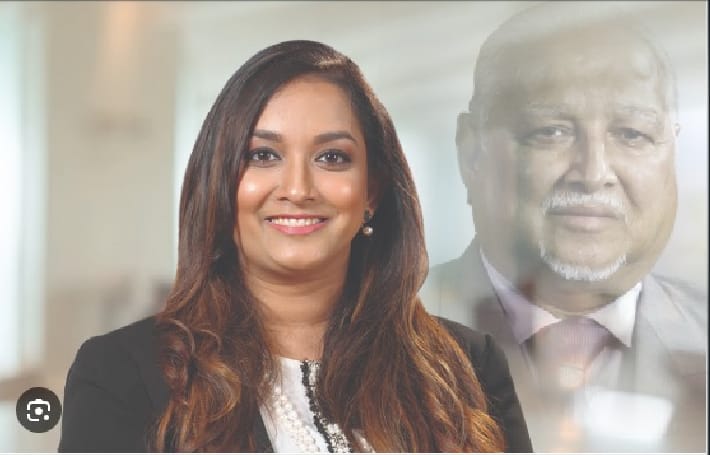 පියාගේ හිස්තැන පිරවූ දියණිය ස්ටෂානි !