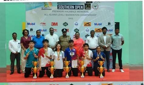 දකුණේ බැඩ්මින්ටන් සැණකෙළියේ කාන්තා අංශයේ දී අලුත් පිබිදීමක්