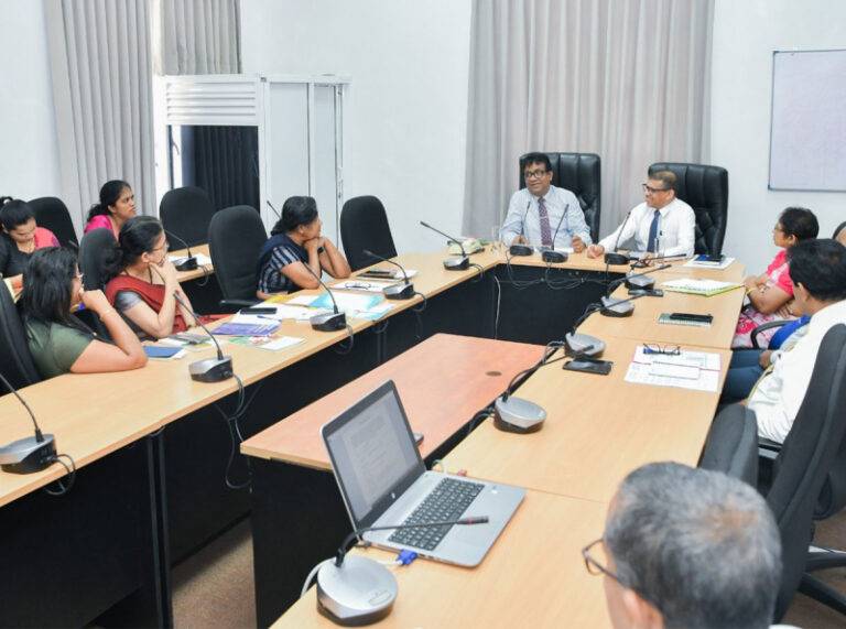 සාධාරණ මිලට ගුණාත්මක ආහාර වේලක් දෙන්න රජයෙන් අලුත් වැඩක්!