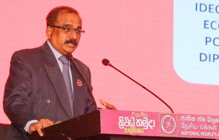 මහජන ආරක්ෂාව තහවුරු කරලා තියෙන්නේ. තැනින් තැන වෙඩිතැබීම් වලින් ජාතික ආරක්ෂාවට මහ බලපෑමක් නෑ – ඇමති අරුණ