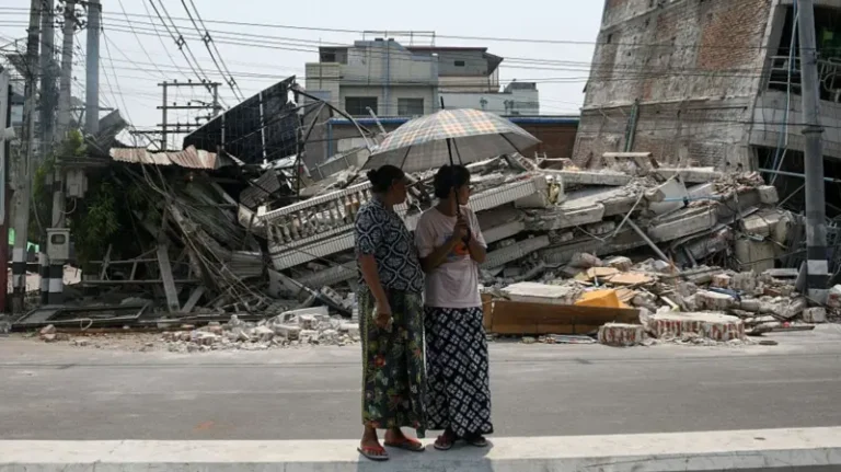 මියන්මාර භූ කම්පනයෙන් මිය ගිය ගණන 1700 පනී.ඩොලර් මිලියන 08ක හදිසි ආධාර අවශ්‍යයි.WHO නිවේදනය කරයි!