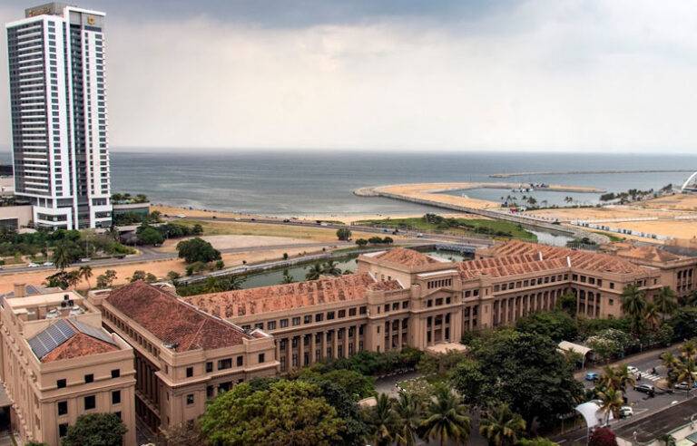 මහින්ද ජාත්‍යන්තර තනතුරකට. මහින්දගෙන් හිස්වන පුටුව දුමින්දට ?