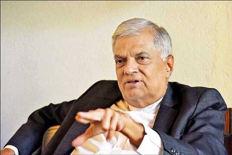 ෆෙරායි ලයිෂන් තියෙන අය එල්බෝඩ්කාරයෝ එක්ක ඉන්නේ නැහැ – කොහොමද රනිල්ගේ කැපිල්ල!