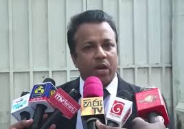 මහින්දගේ මාධ්‍ය ප්‍රකාශකගෙන් ජනාධිපතිගේ නව මාධ්‍ය අධ්‍යක්ෂකට රු.මි 600ක් ඉල්ලා එන්තර වාසියක්!