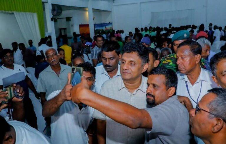 මේ ආණ්ඩුවට ඩොලර් අර්බුදය ගැන අංශු මාත්‍රයක දැනුමක් නැති නිසා ඔහේ බදු ගහනවා – සජිත් (VIDEO)