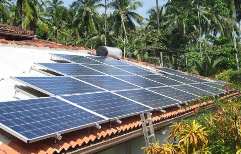 බැටරියක් සහිත සූර්ය විදුලි පද්ධති සඳහා ගෙවීම් ඉහළට