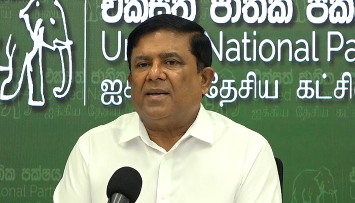 වජිරගෙන් අමුතු කතාවක්!