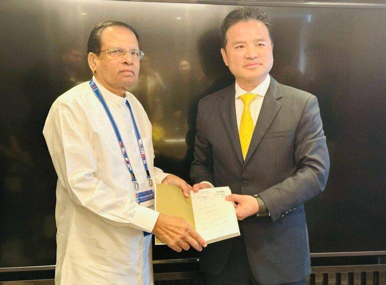 විශ්ව සාම සම්මේලන ගෝලීය සමුළුව ඇමතූ හිටපු ජනපති මෛත්‍රී!