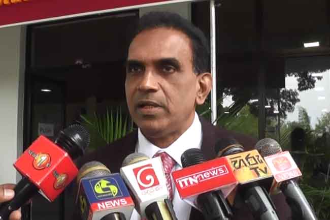 ඉන්ධන මිල දැනෙන්න අඩු කරන්න බැරි හේතුව මෙන්න!