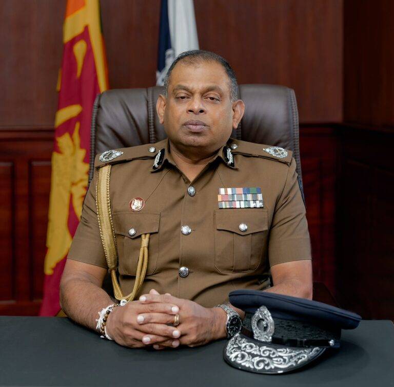 දේශබන්දු ගැන විමර්ශන කමිටුවේ සහායට පොලීසියේ සිව් දෙනෙක්!