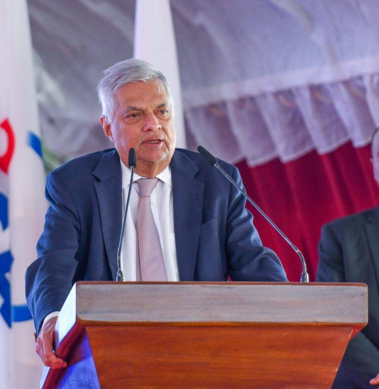 ලෝයර් රට ආවම එන්නම් – රනිල් අල්ලස් කොමිසමට කියයි