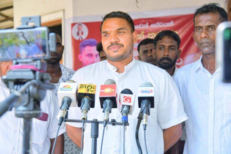 පිල්ලෙයාන්ව අත්අඩංගුවට ගැනීම ගැන නාමල් අසතුටින්?