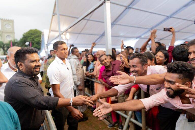 වී මිල ගැන ජනපතිගෙන් අදත් සහතිකයක්!