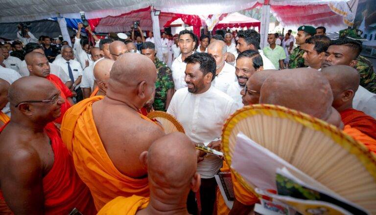 සංස්කෘතික වටිනාකම් සහ අතීත සම්ප්‍රදායන් අමතක කර දියුණුව කරා යා නොහැකියි – ජනපති